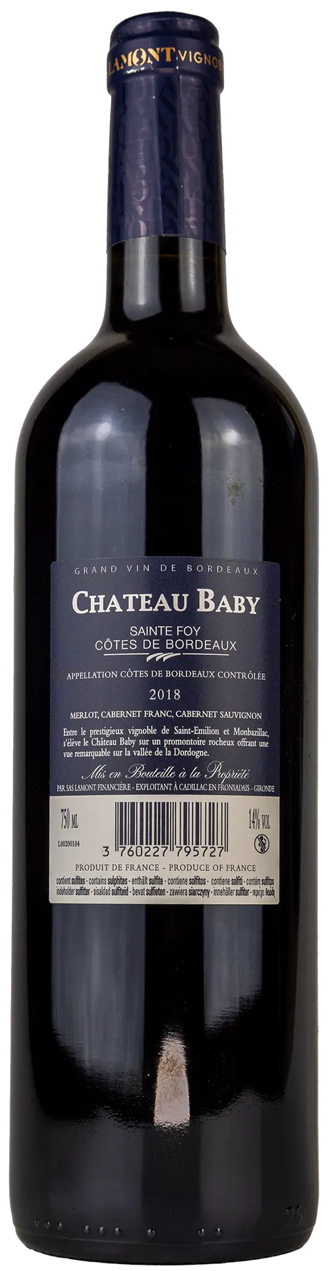 Nahaufnahme des Etiketts von Château Baby 2018 aus dem Côtes de Bordeaux Sainte Foy mit Details zum Wein und den Rebsorten Merlot, Cabernet Franc und Cabernet Sauvignon. 